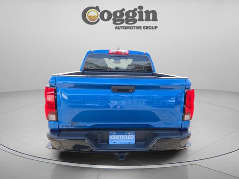 Certified 2023 Chevrolet Colorado Trail Boss w/ LPO, Dark Essentials Package AWD/4WD image 4