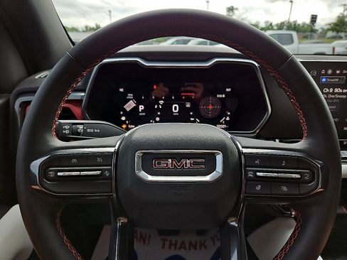 Certified 2024 GMC Canyon AT4X image 19