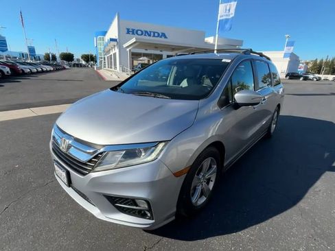 Used 2018 Honda Odyssey EX-L image 4