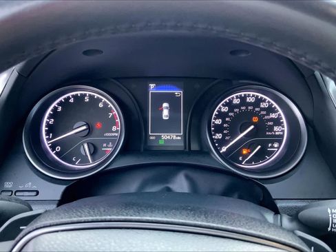 Used 2023 Toyota Camry SE image 25