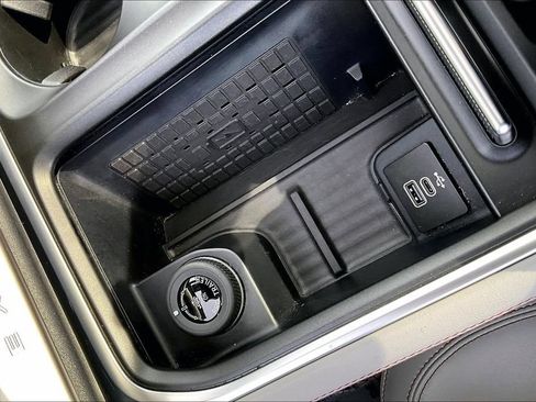 Certified 2025 Ford Expedition Active AWD/4WD image 28
