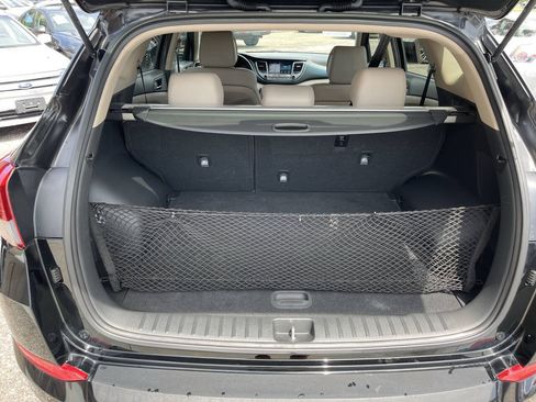 Used 2018 Hyundai Tucson SEL Plus FWD image 14