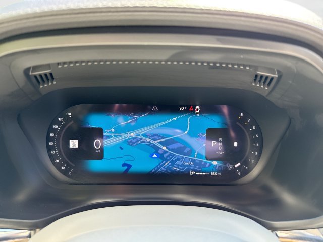 Certified 2024 Volvo XC60 B5 Ultimate w/ Protection Package Premier AWD/4WD image 13