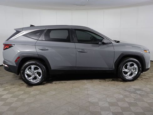 Used 2024 Hyundai Tucson SE image 13
