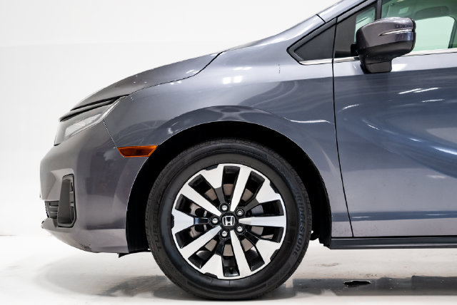Used 2025 Honda Odyssey EX-L image 32