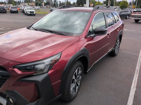 Used 2024 Subaru Outback Limited AWD/4WD image 8