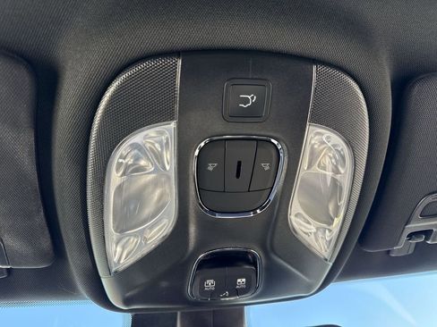 New 2026 Jeep Compass Limited w/ Sun, Sound & Navigation Group image 16