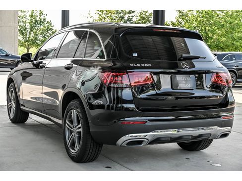 Certified 2021 Mercedes-Benz GLC 300 4MATIC image 6