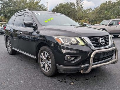 Used 2017 Nissan Pathfinder SL w/ SL Premium Package
