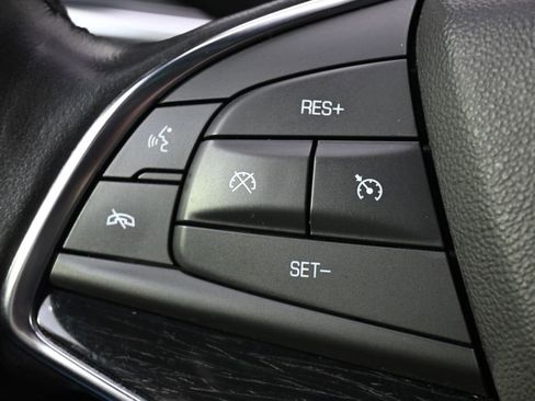 Used 2020 Cadillac XT5 Premium Luxury AWD/4WD image 34