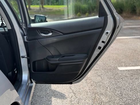 Used 2017 Honda Civic EX image 17
