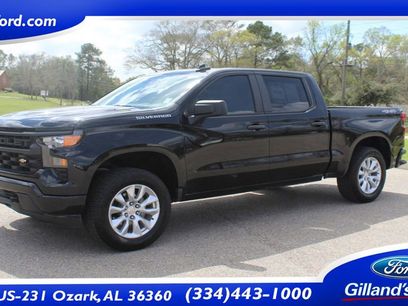 Used 2025 Chevrolet Silverado 1500 Custom