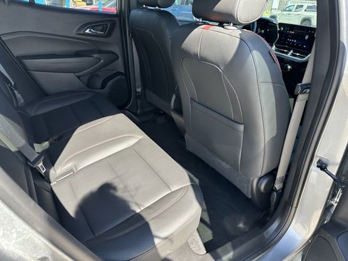 Used 2024 Chevrolet Trax RS w/ Driver Confidence Package image 24