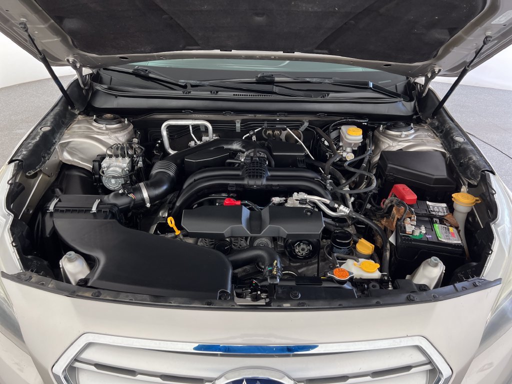 Used 2017 Subaru Outback 2.5i Premium AWD/4WD image 23