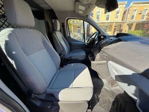Used 2016 Ford Transit 250 148 Low Roof image 30