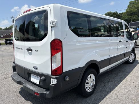 Used 2015 Ford Transit 350 XLT RWD image 5