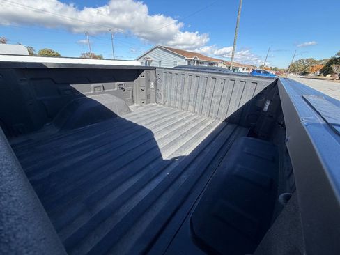 Used 2022 Chevrolet Silverado 1500 RST image 21