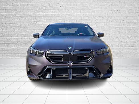 Used 2026 BMW M5 w/ Carbon Package image 2