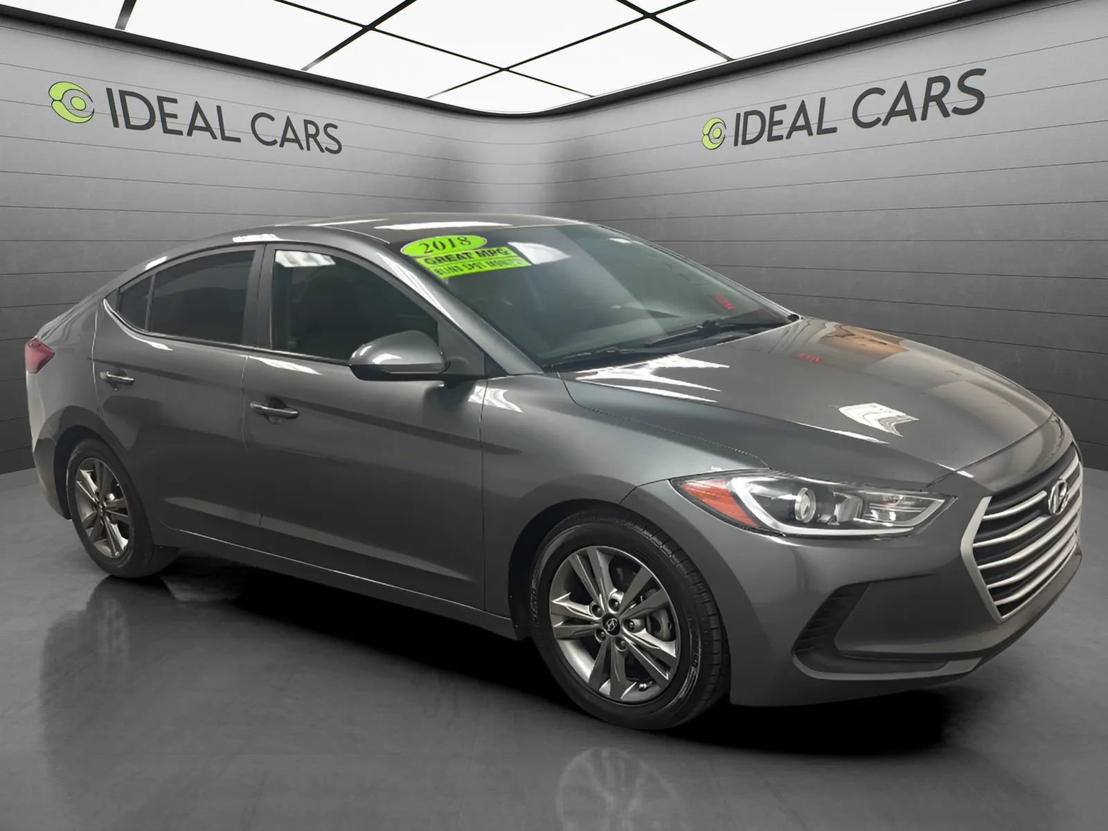 Used 2018 Hyundai Elantra SEL FWD image 3