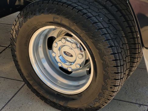 Used 2023 Ford F350 XLT w/ FX4 Off-Road Package image 7