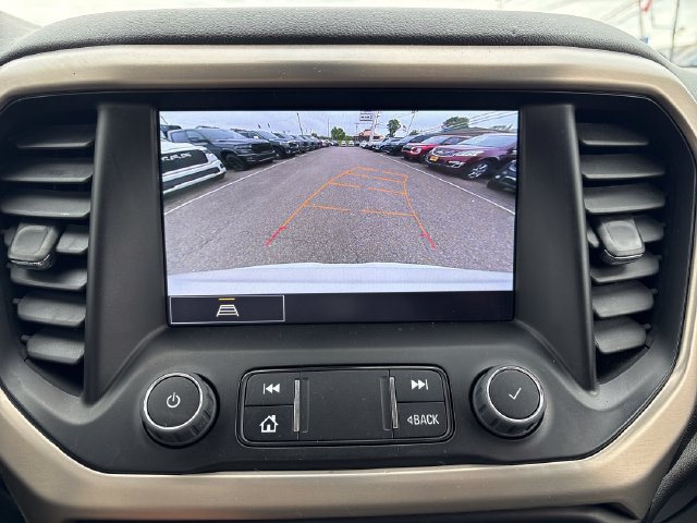 Used 2023 GMC Acadia Denali AWD/4WD image 15