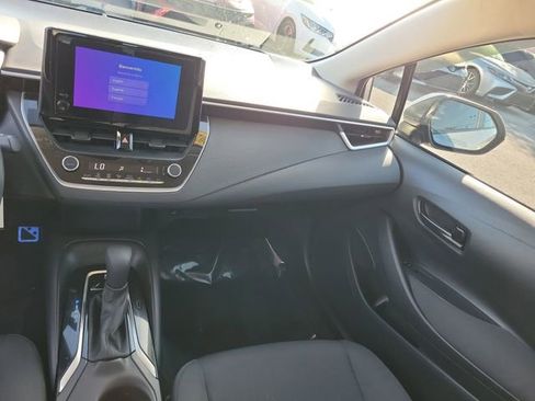 Used 2023 Toyota Corolla LE image 14