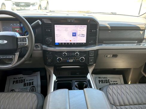 New 2026 Ford F250 Platinum w/ Platinum Plus Package AWD/4WD image 9