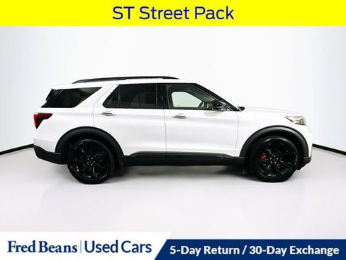 Certified 2022 Ford Explorer ST w/ Equipment Group 401A image 10