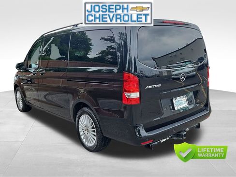 Used 2020 Mercedes-Benz Metris Passenger image 3