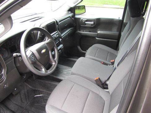 Used 2021 Chevrolet Silverado 1500 Custom AWD/4WD image 28