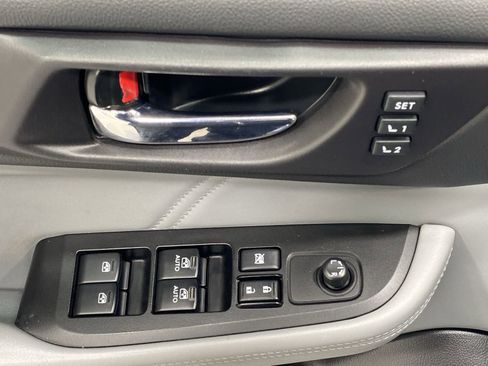Used 2018 Subaru Legacy 2.5i Limited AWD/4WD image 13