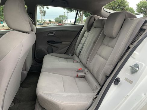 Used 2013 Honda Insight LX image 10