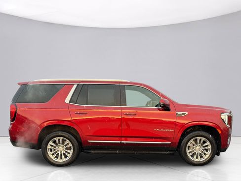 Used 2022 GMC Yukon SLT w/ SLT Luxury Package image 11