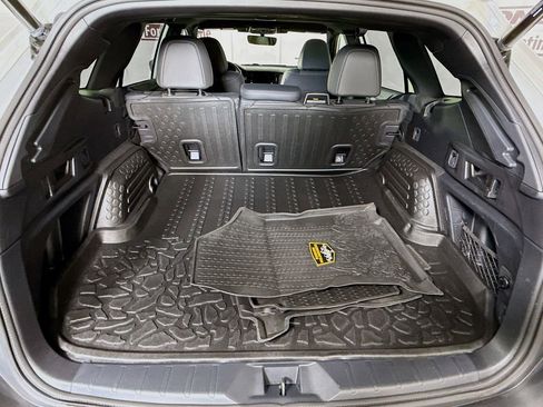 Used 2023 Subaru Outback Wilderness image 31