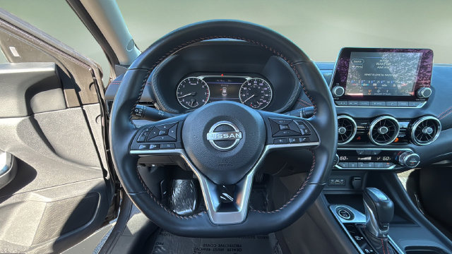 Used 2025 Nissan Sentra SR FWD image 12
