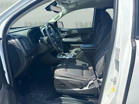 Used 2022 Chevrolet Colorado LT w/ Fleet Safety Package RWD image 5