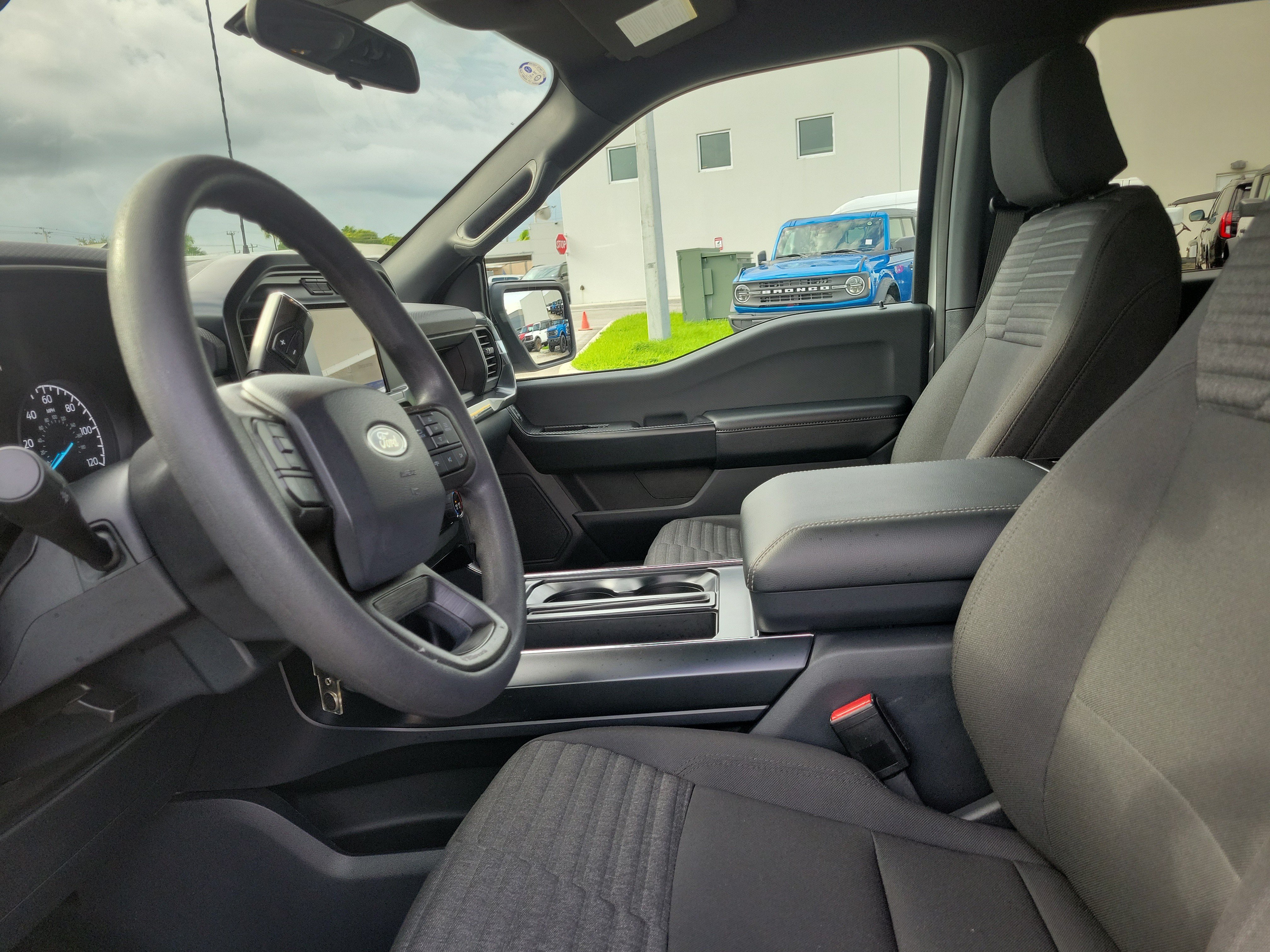 Used 2023 Ford F150 XL w/ STX Appearance Package RWD image 11