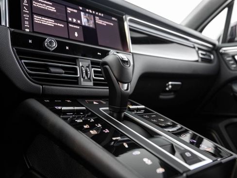 New 2026 Porsche Macan S image 27