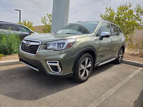 Used 2020 Subaru Forester Touring AWD/4WD image 2