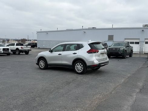 Used 2020 Nissan Rogue S image 7