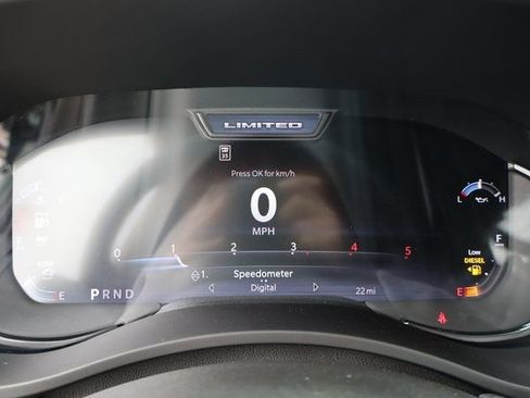 Used 2025 RAM 3500 Limited image 20