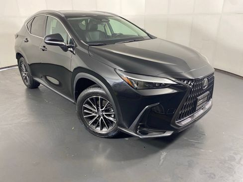 Used 2024 Lexus NX 250 FWD w/ Cold Area Package image 3