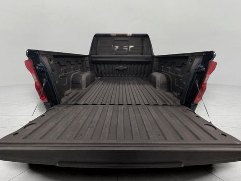 Used 2022 Chevrolet Silverado 1500 LT Trail Boss w/ LT Trail Boss Premium Package AWD/4WD image 15