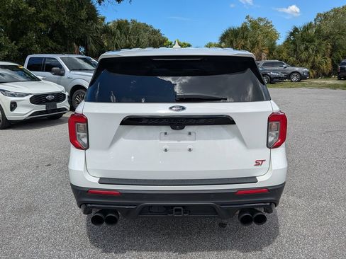 Used 2022 Ford Explorer ST AWD/4WD image 7