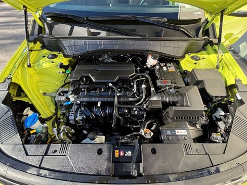 Used 2025 Hyundai Kona SEL image 32