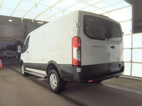 Used 2024 Ford Transit 250 Low Roof w/ Exterior Upgrade Package RWD image 3