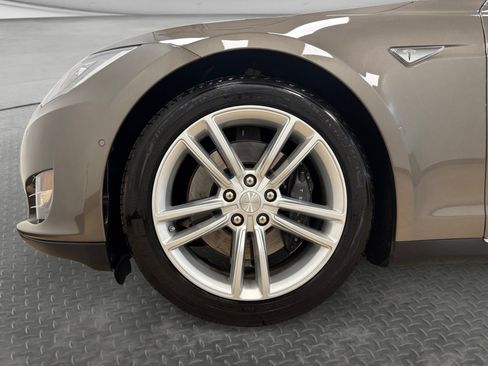 Used 2015 Tesla Model S 85 RWD image 21