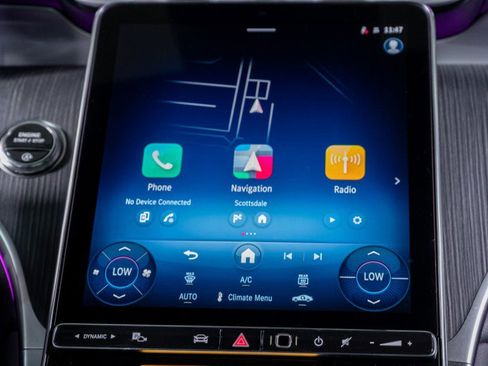 New 2025 Mercedes-Benz GLC 300 image 19