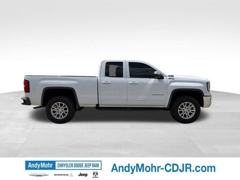 Used 2017 GMC Sierra 1500 SLE w/ SLE Value Package AWD/4WD image 6