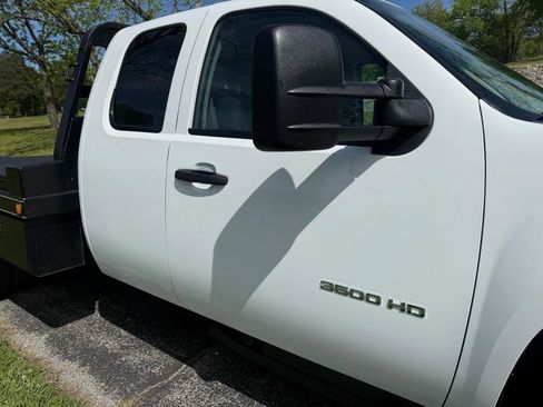 Used 2013 GMC Sierra 3500 W/T AWD/4WD image 10